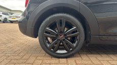 MINI Hatchback 2.0 Cooper S Sport II 5dr Auto Petrol Hatchback